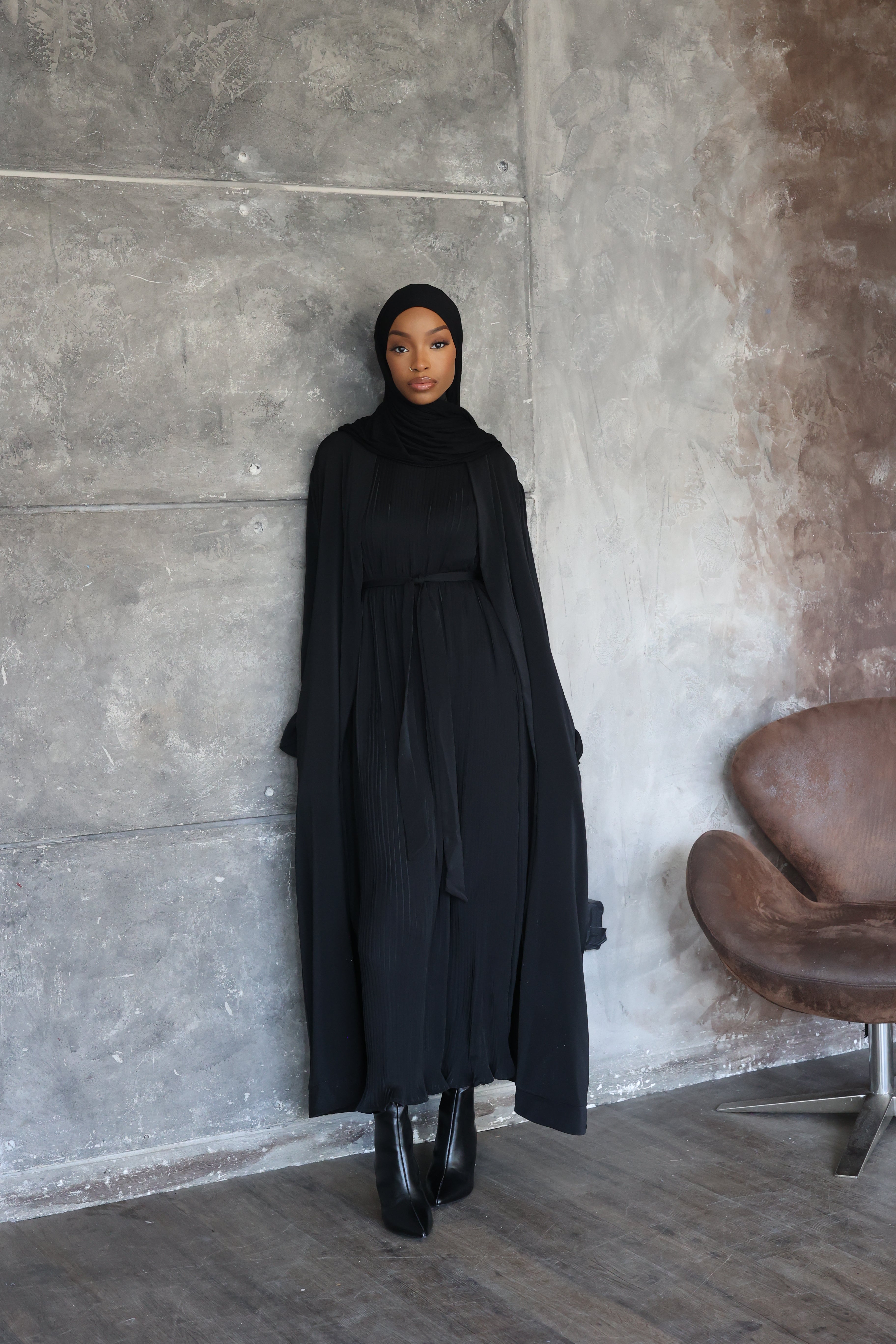 (Black) Abaya Set (with slip dress) (Black) Abaya Set (with slip dress)