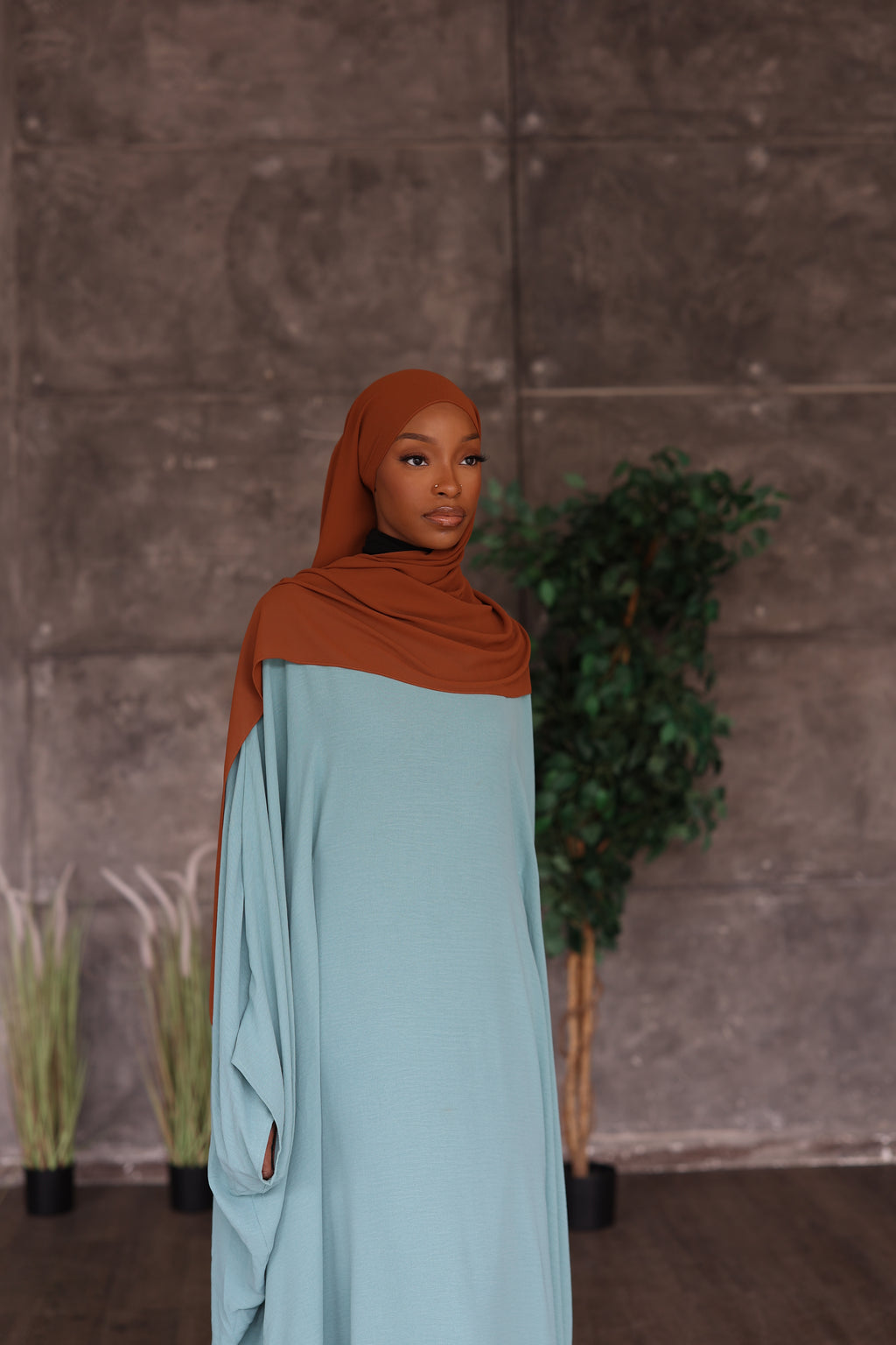 Auburn (Chiffon)
