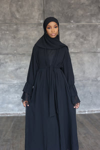 (Black) Chic Abaya