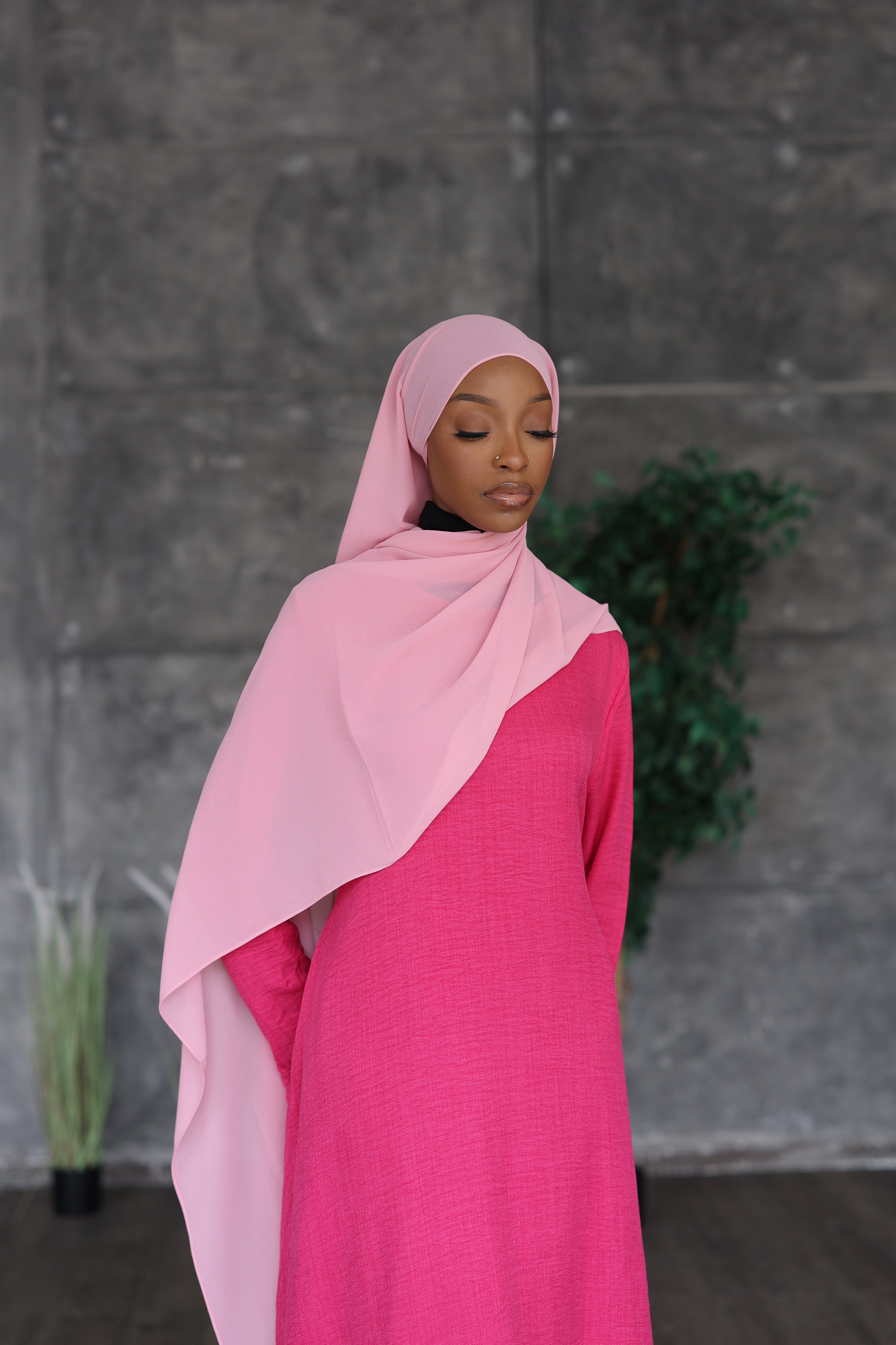 Light Pink Hijab (Chiffon)