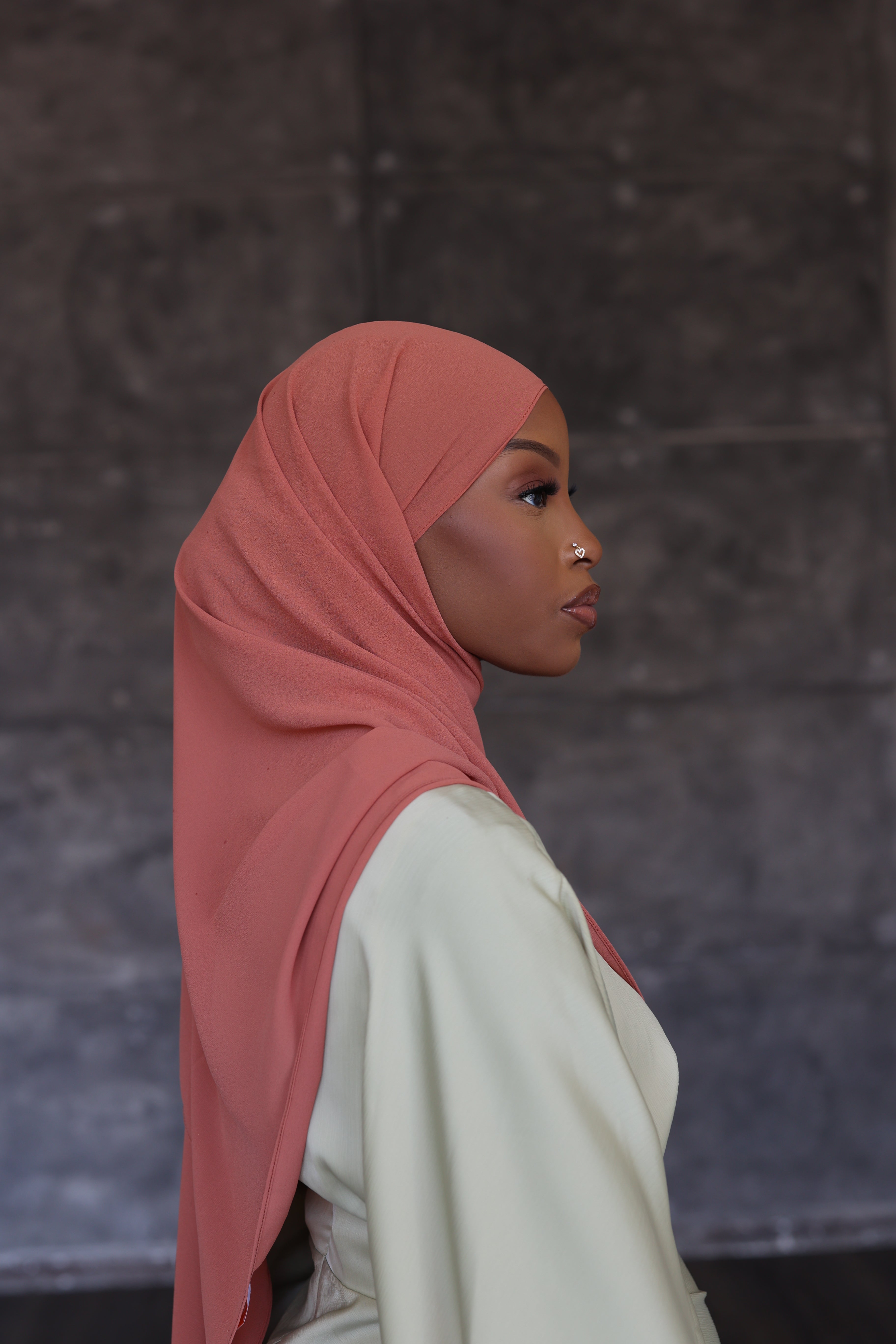Peach Hijab (Chiffon)