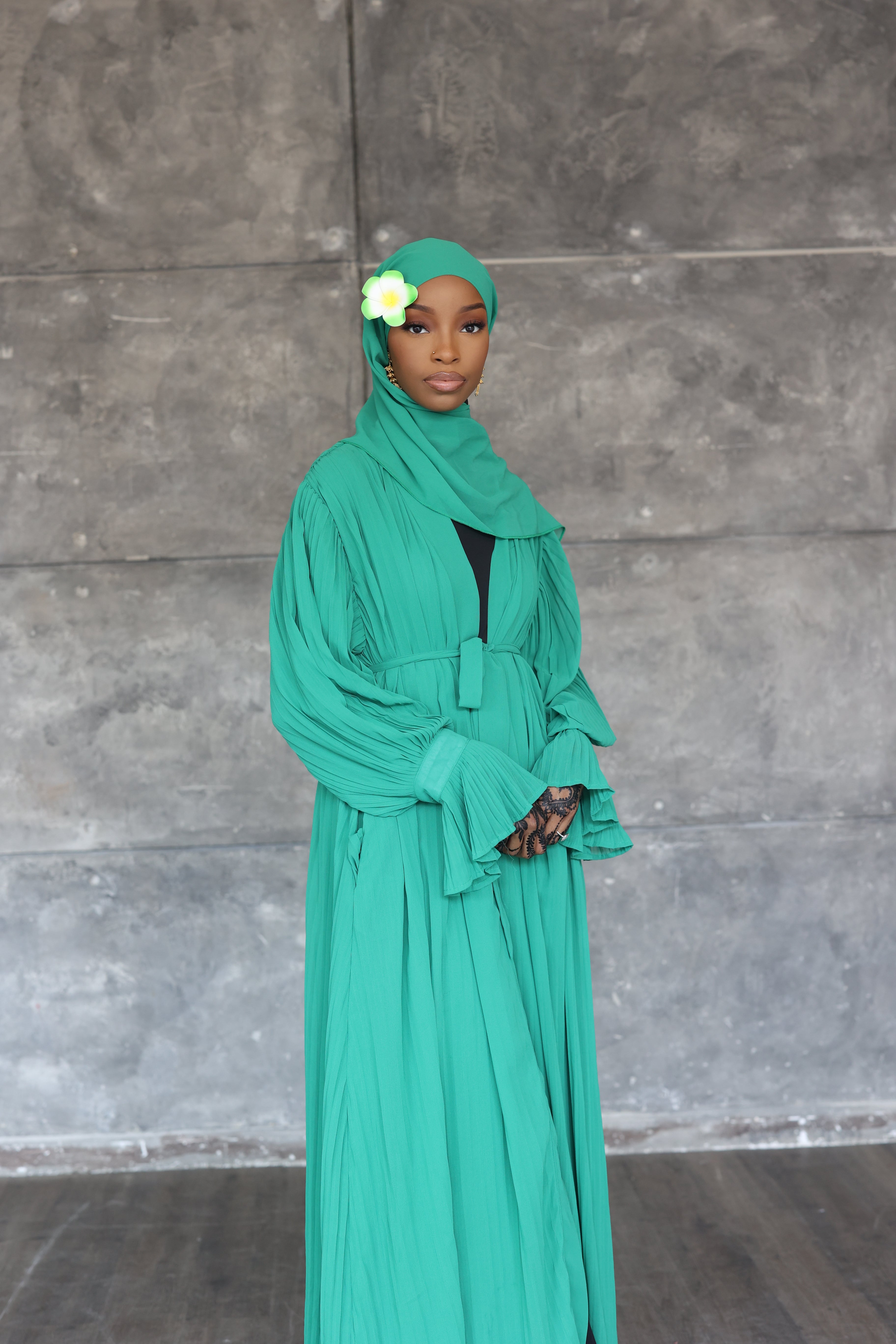 (Green) Pleated Abaya