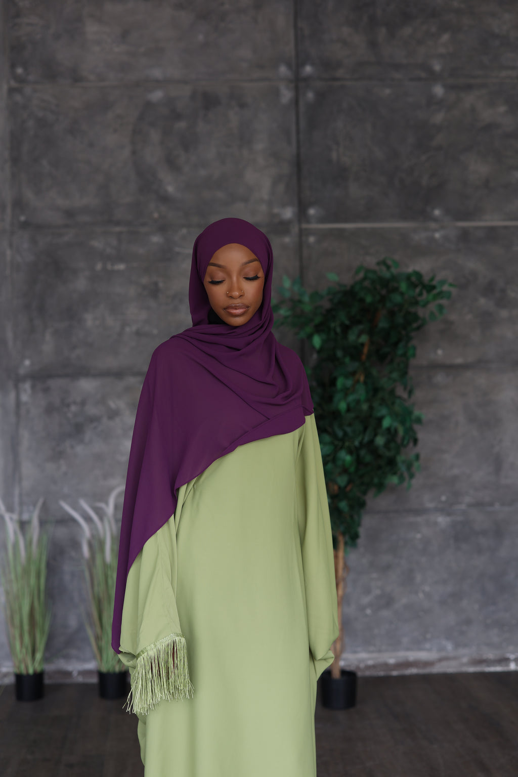 Dark Violet Hijab (Chiffon)